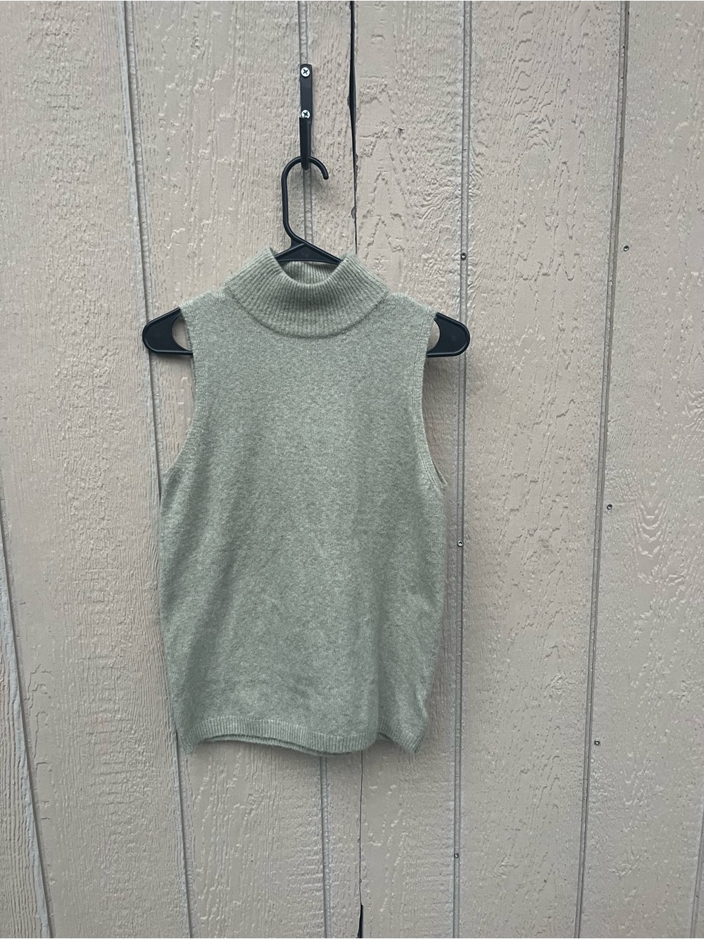 Tahari Sleeveless Mock Neck Knit Sweater Top Sage Women’s Small